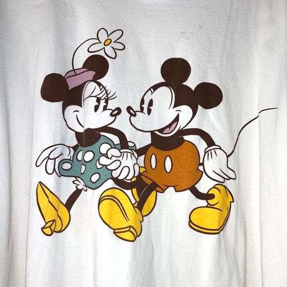 DISNEY Mickey and Minnie Mouse Holding Hands Crop Top Tshirt Womens Large - Picture 4 of 10